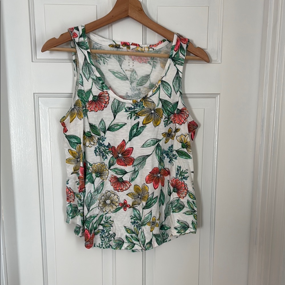 A New Day White and Green Sleeveless Tank Top